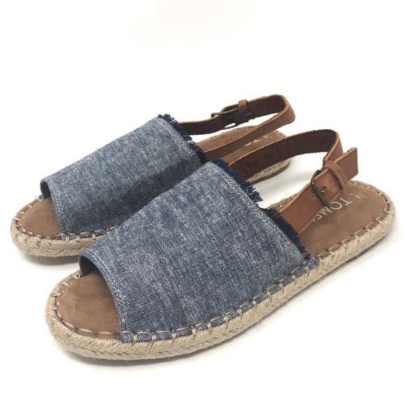 Toms Shoes - TOMS Clara Navy Slub Chambray Leather Sandals Sz 7